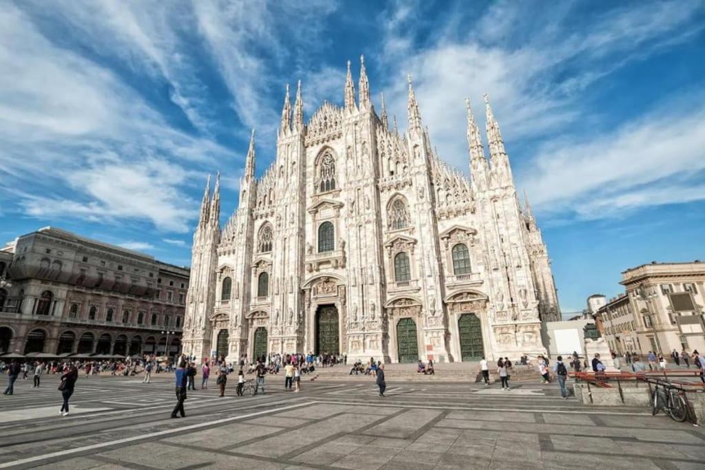 Apartment Center Of Milan Exterior photo
