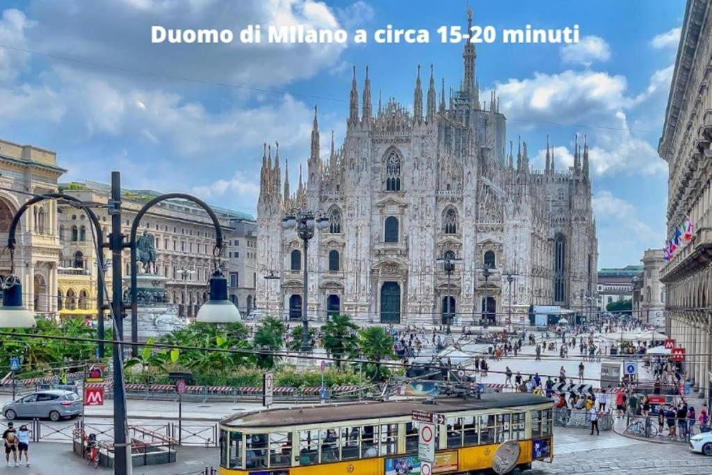 Apartment Center Of Milan Exterior photo